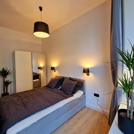 Nad Zalewem Zegrzynskim Z Tarasem 23 M2 * 세로크