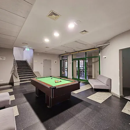 아파트 Nad Zalewem Zegrzynskim Z Tarasem 23 M2